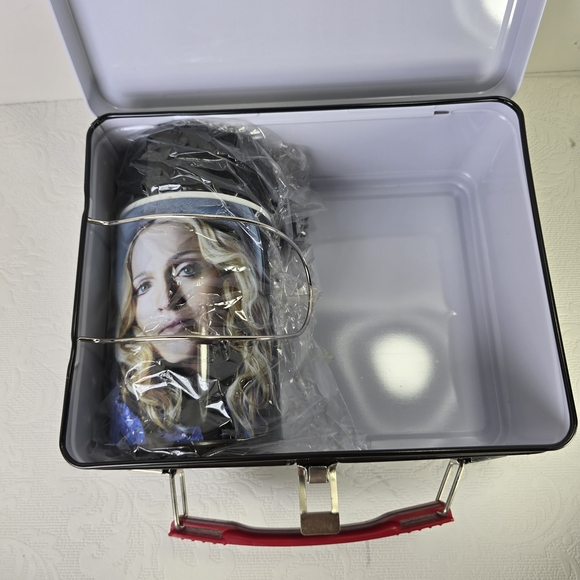 Madonna RARE Music Tin Lunchbox & Thermos 2000 Boy Toy Inc Madonna Merch! Y2K! - Picture 6 of 7